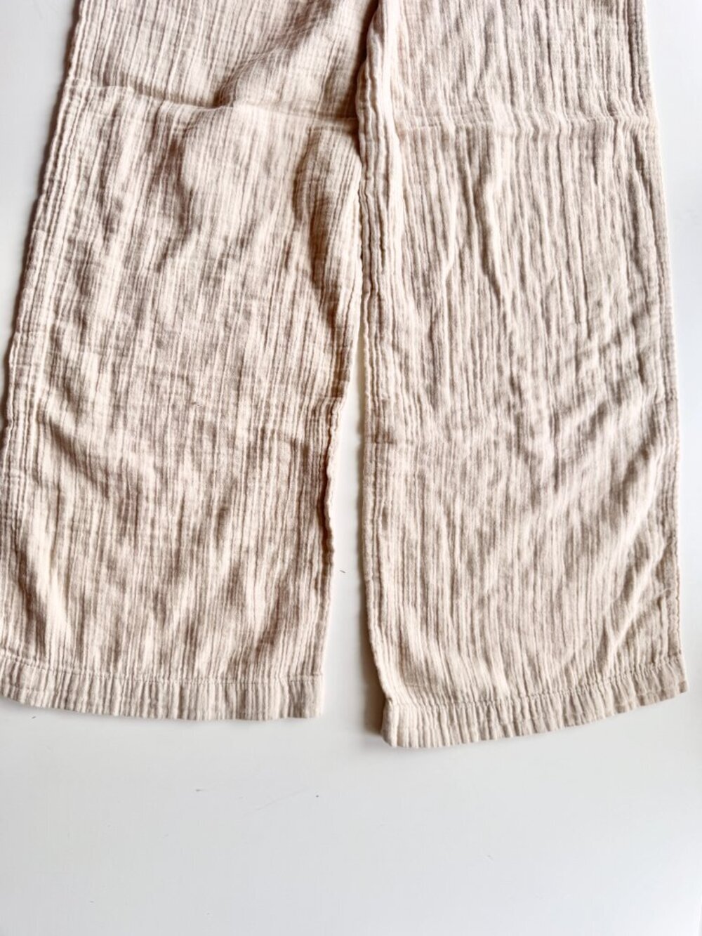 GAP Bedrock Beige 100% Cotton Crinkle Gauze Pull On Wide Leg Pants, Size S - Picture 10 of 14